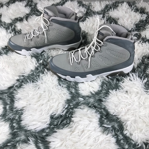 Jordan Men’s Cool Grey 9’s Size 11 Grey White - Picture 8 of 8